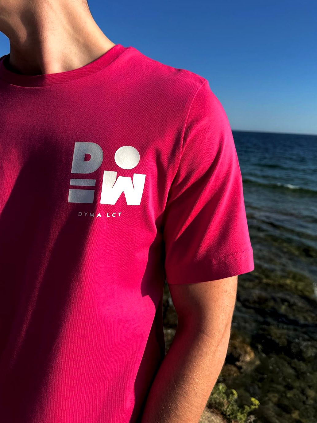 T-shirt DYMALCT Fuchsia et Blanc