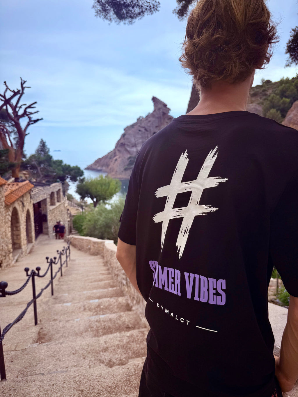 T-shirt DYMALCT Noir et Mauve