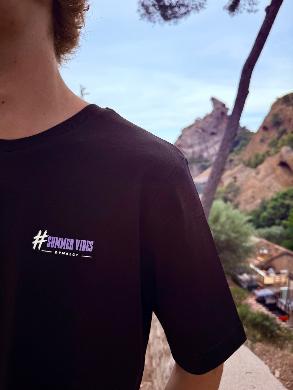 T-shirt DYMALCT Noir et Mauve