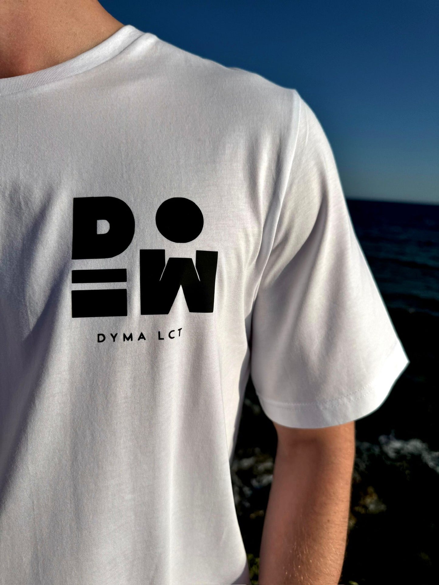 T-shirt DYMALCT Blanc et Noir